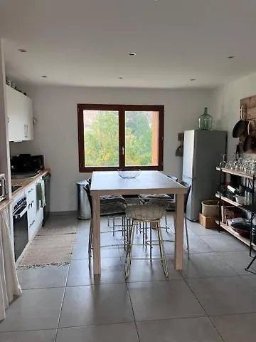 T3 - Coeur De Port-vendres Rdc Cour Appartement *